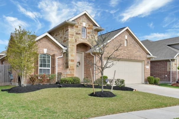 https://JulieL.NewConstructionHomesNOW.com